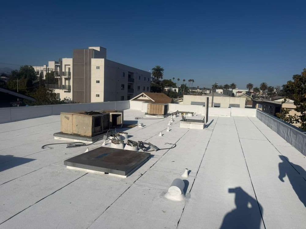Gallery photos for Flat  Roof  Redeck and Torchdown  Reroof in Los Angeles: Image #2