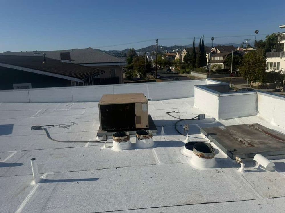 Gallery photos for Flat  Roof  Redeck and Torchdown  Reroof in Los Angeles: Image #5